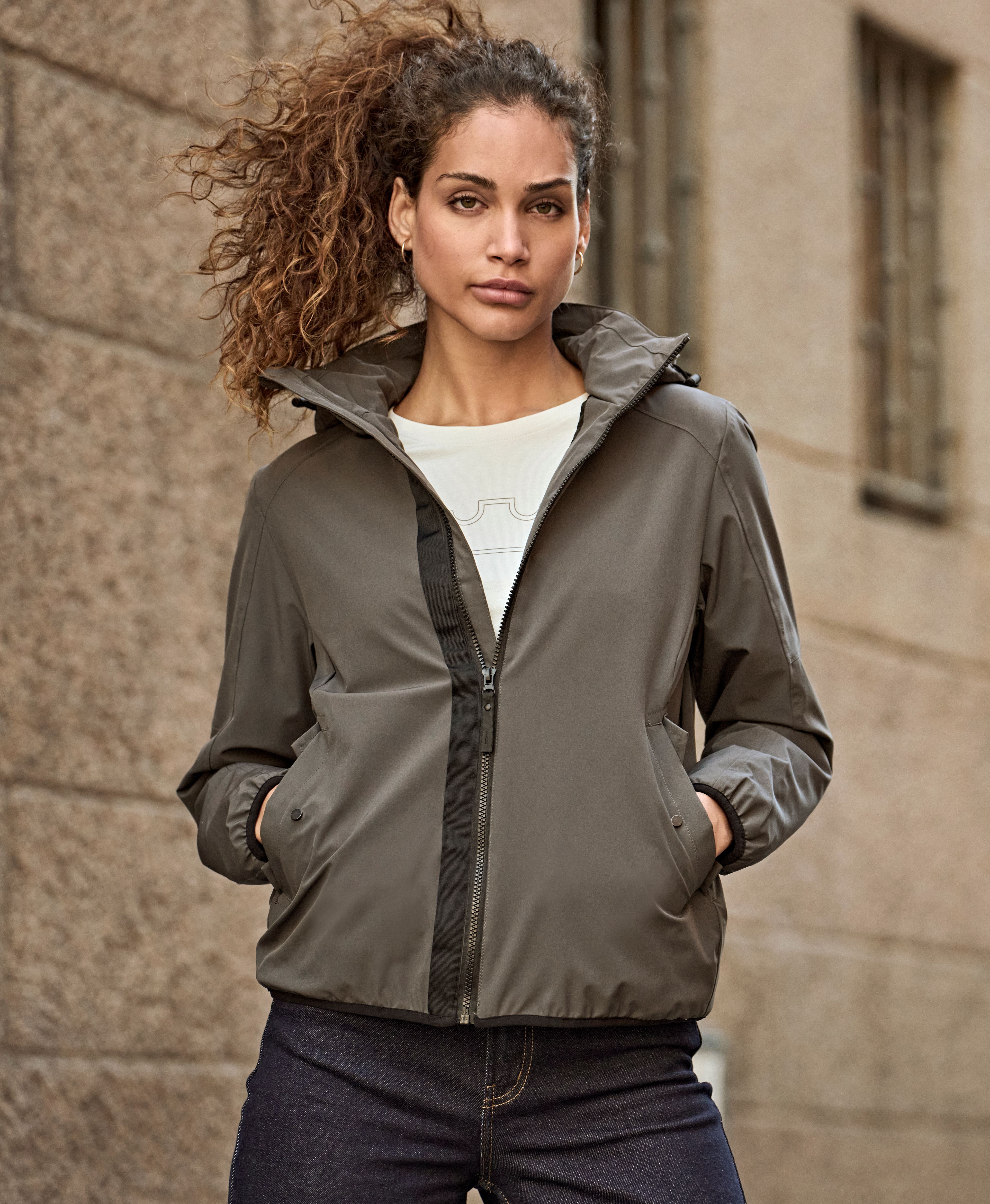 Tee Jays 9605 Women's Urban Adventure Jacket