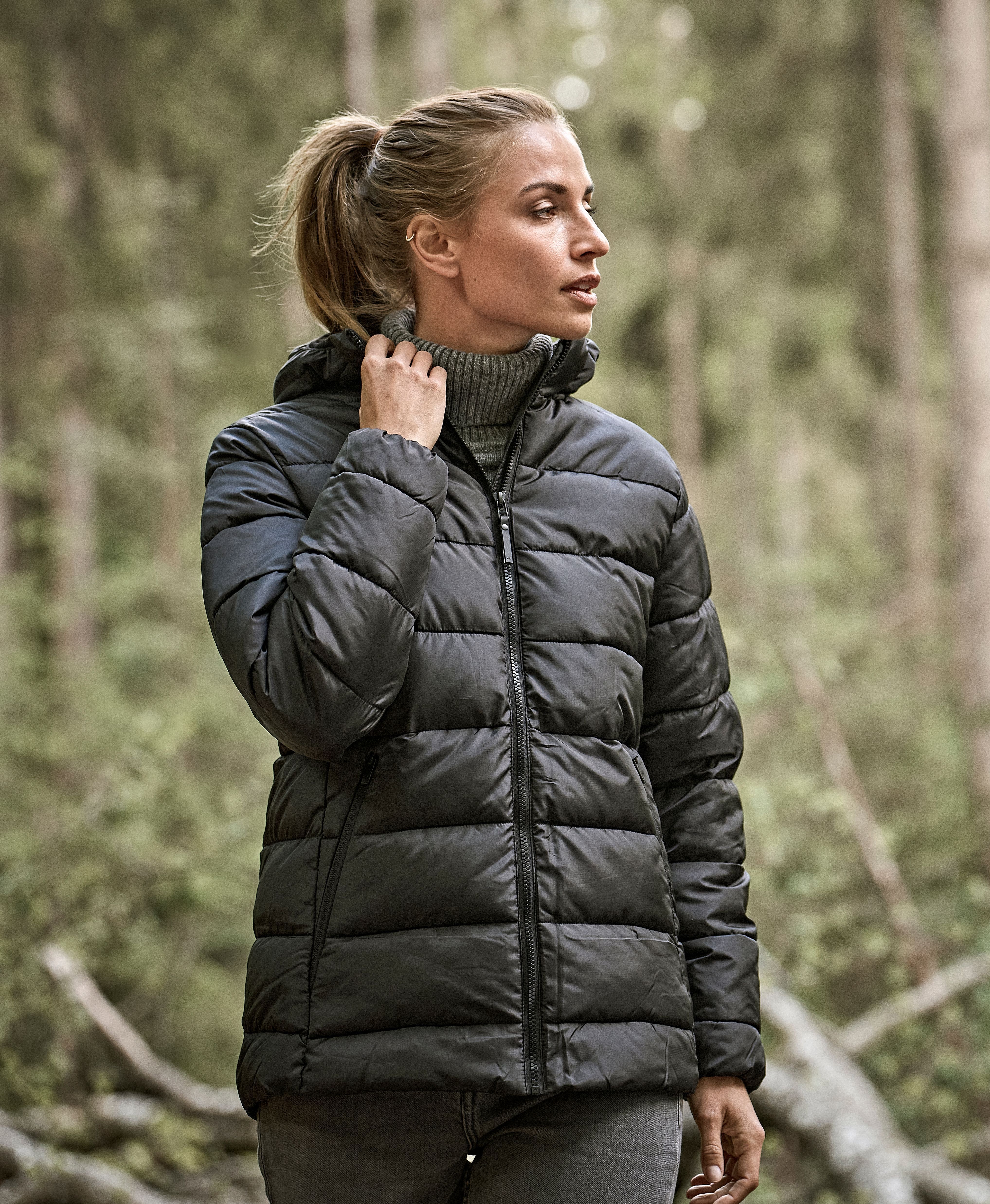 Tee Jays 9647 Women's Lite Hooded Jacket